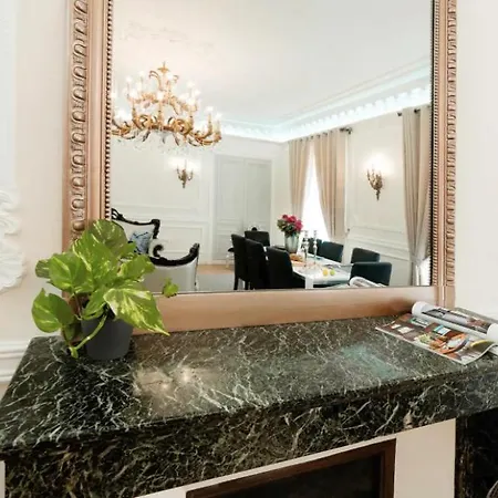 Galeries Lafayette - 7 Bedrooms - Lift - Aircon Appartamento Parigi