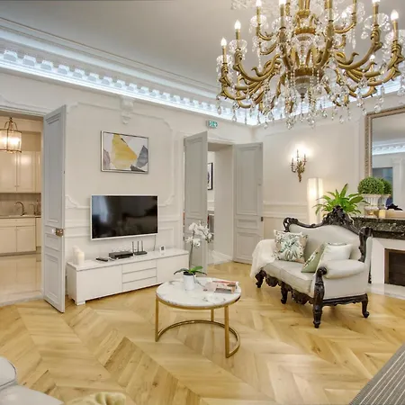 Galeries Lafayette - 7 Bedrooms - Lift - Aircon Appartamento Parigi