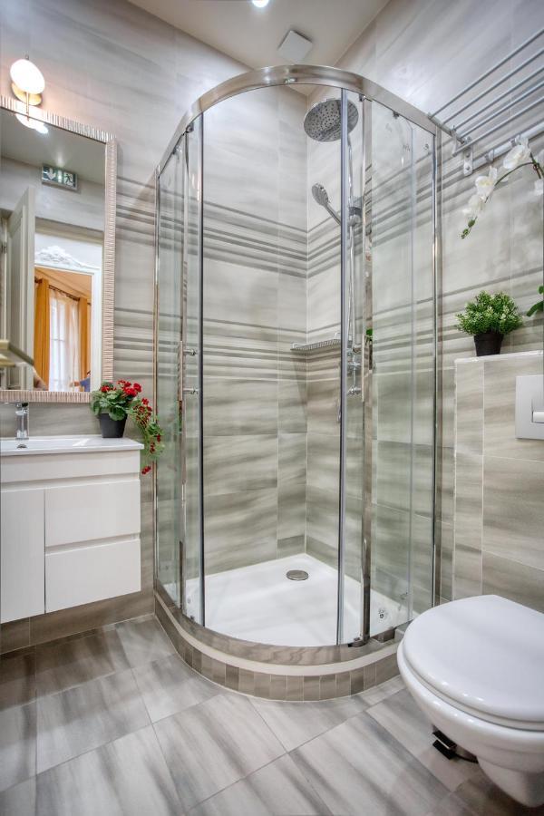 Galeries Lafayette - 7 Bedrooms - Lift - Aircon Appartamento *