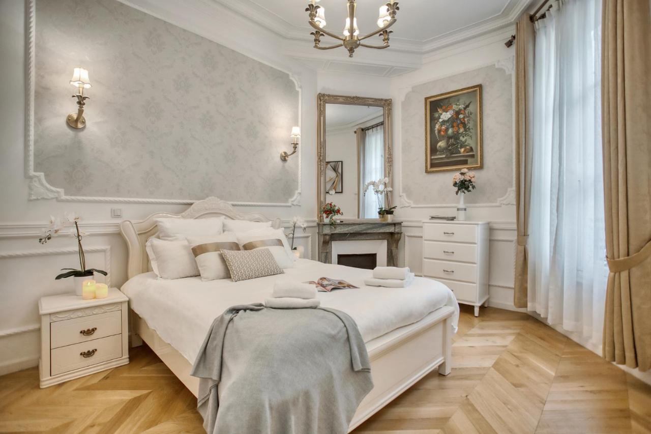 Galeries Lafayette - 7 Bedrooms - Lift - Aircon Appartamento